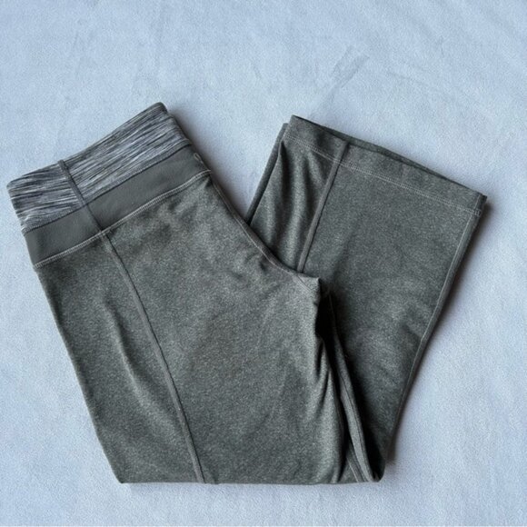 Lululemon ~ Groove Crop ~ Heathered Wren ~ Womens Size 6 - Picture 6 of 6